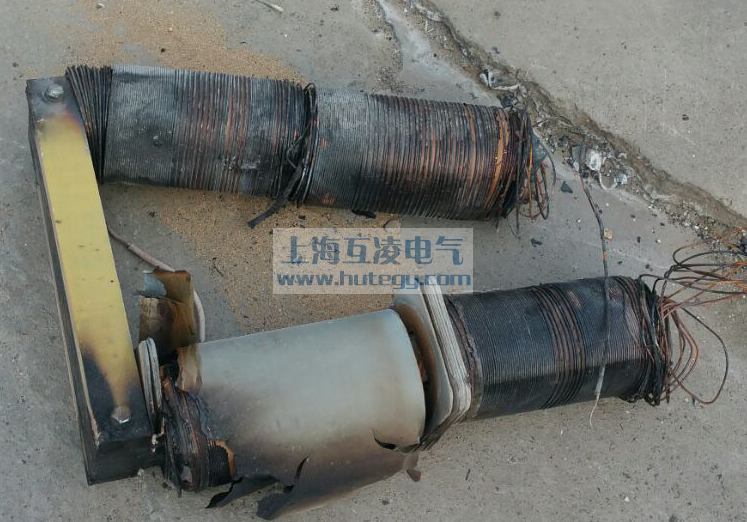 電(dian)流互感器(qi)燒毀圖